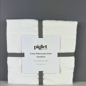 Piglet in Bed 100% European Linen Pillowcases Pair White Standard 20 x 26 NEW